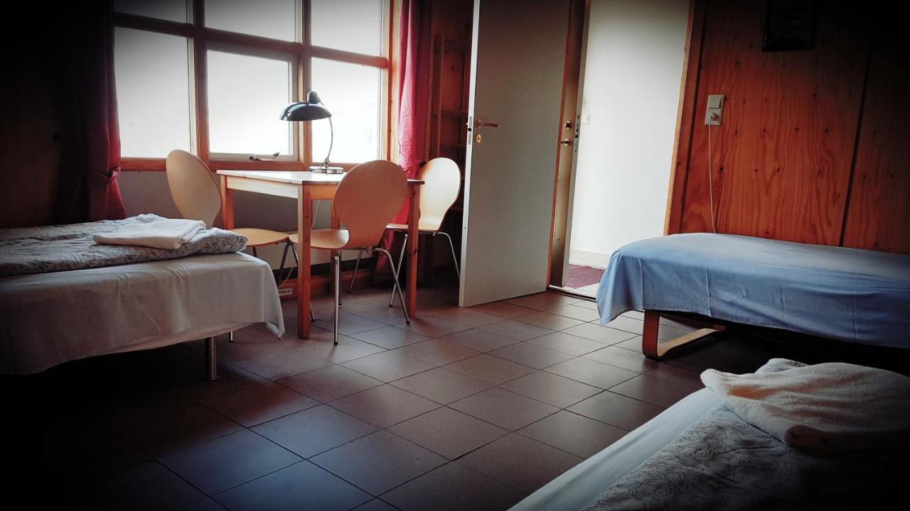 Brekkulaekur Guesthouse Hunathing Vestra Екстер'єр фото
