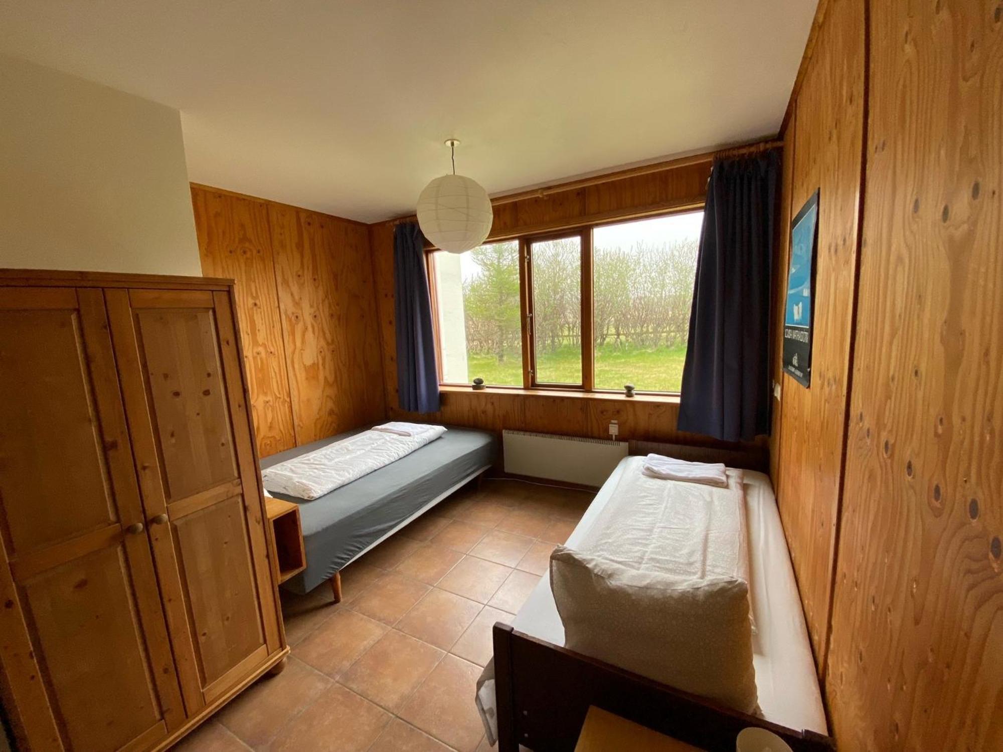 Brekkulaekur Guesthouse Hunathing Vestra Екстер'єр фото