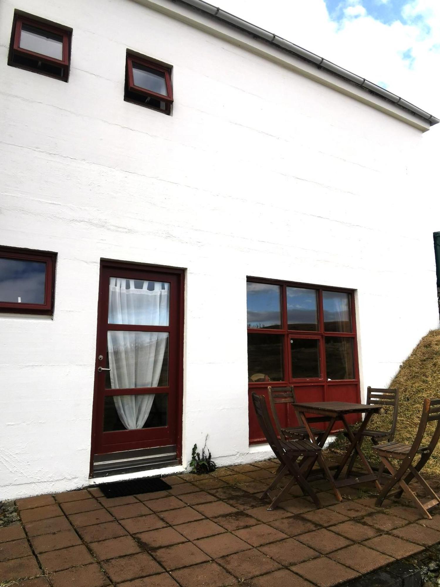 Brekkulaekur Guesthouse Hunathing Vestra Екстер'єр фото