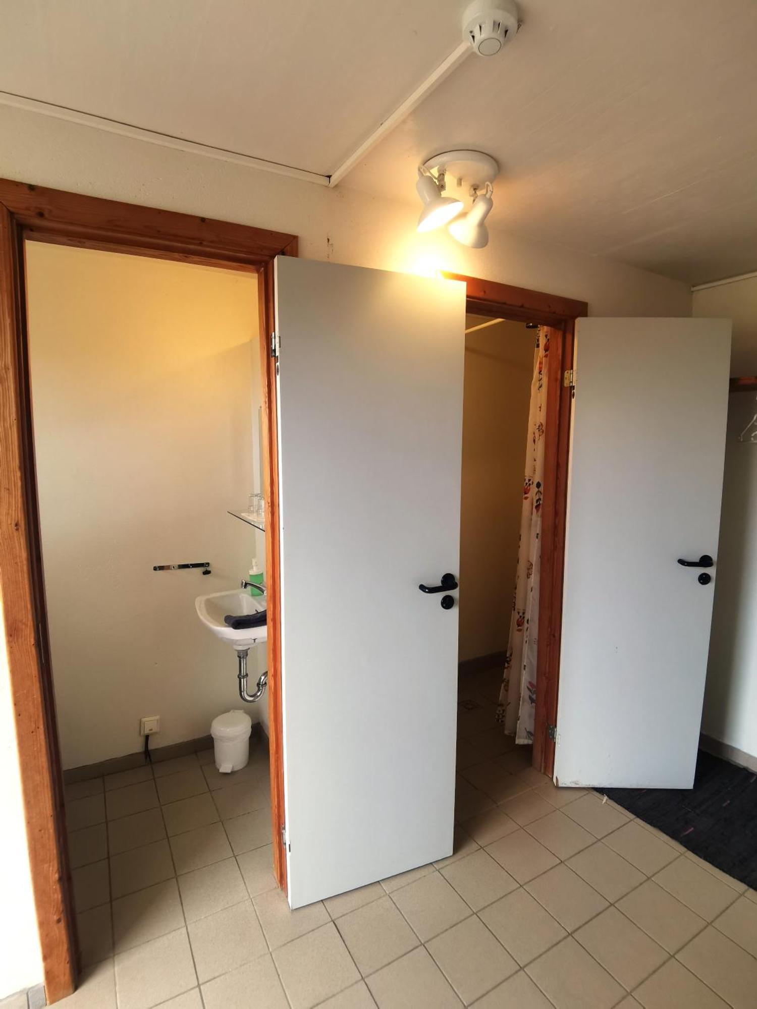 Brekkulaekur Guesthouse Hunathing Vestra Екстер'єр фото