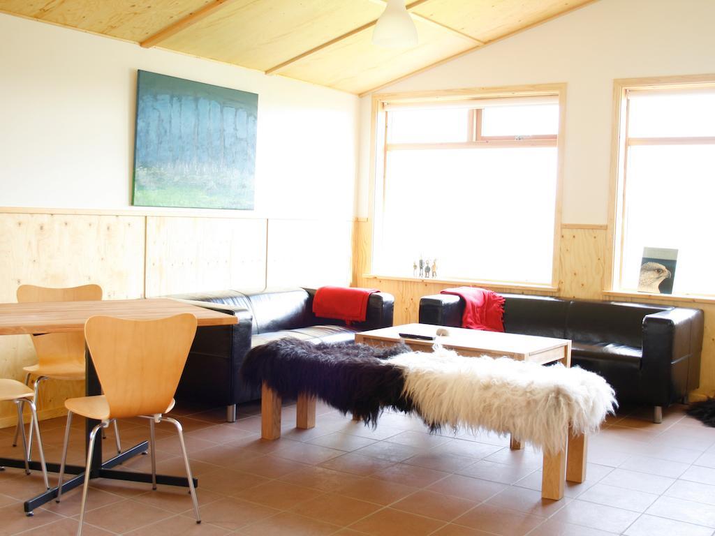 Brekkulaekur Guesthouse Hunathing Vestra Екстер'єр фото