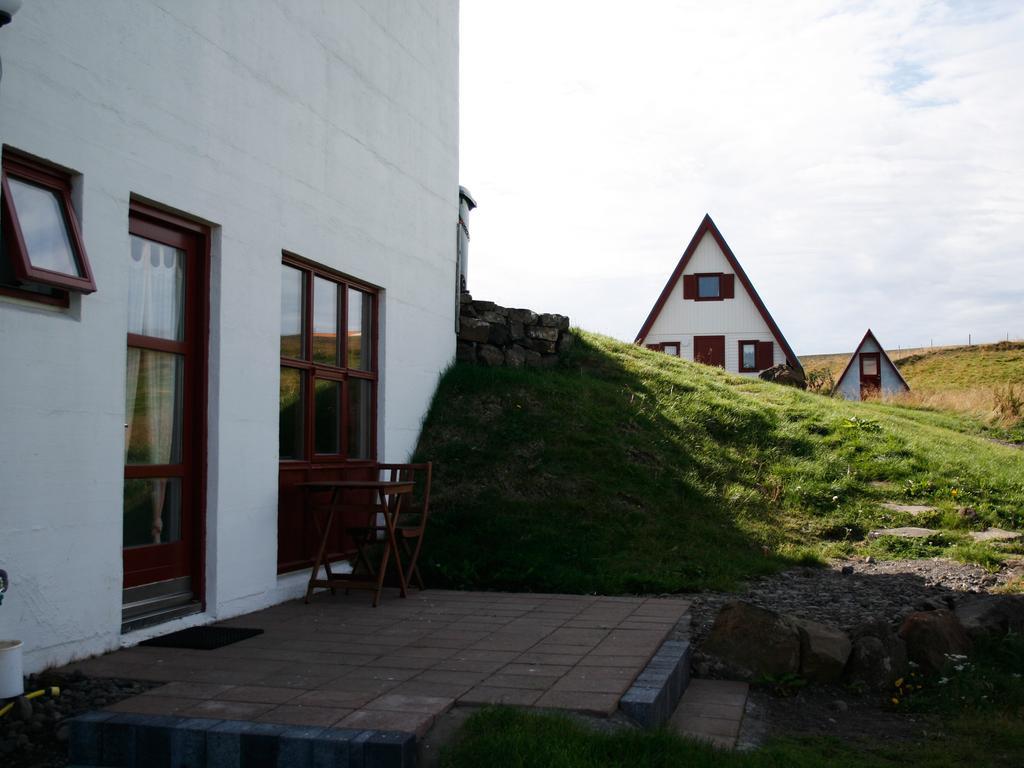 Brekkulaekur Guesthouse Hunathing Vestra Екстер'єр фото