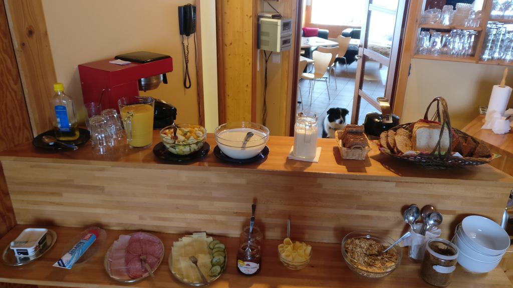 Brekkulaekur Guesthouse Hunathing Vestra Екстер'єр фото