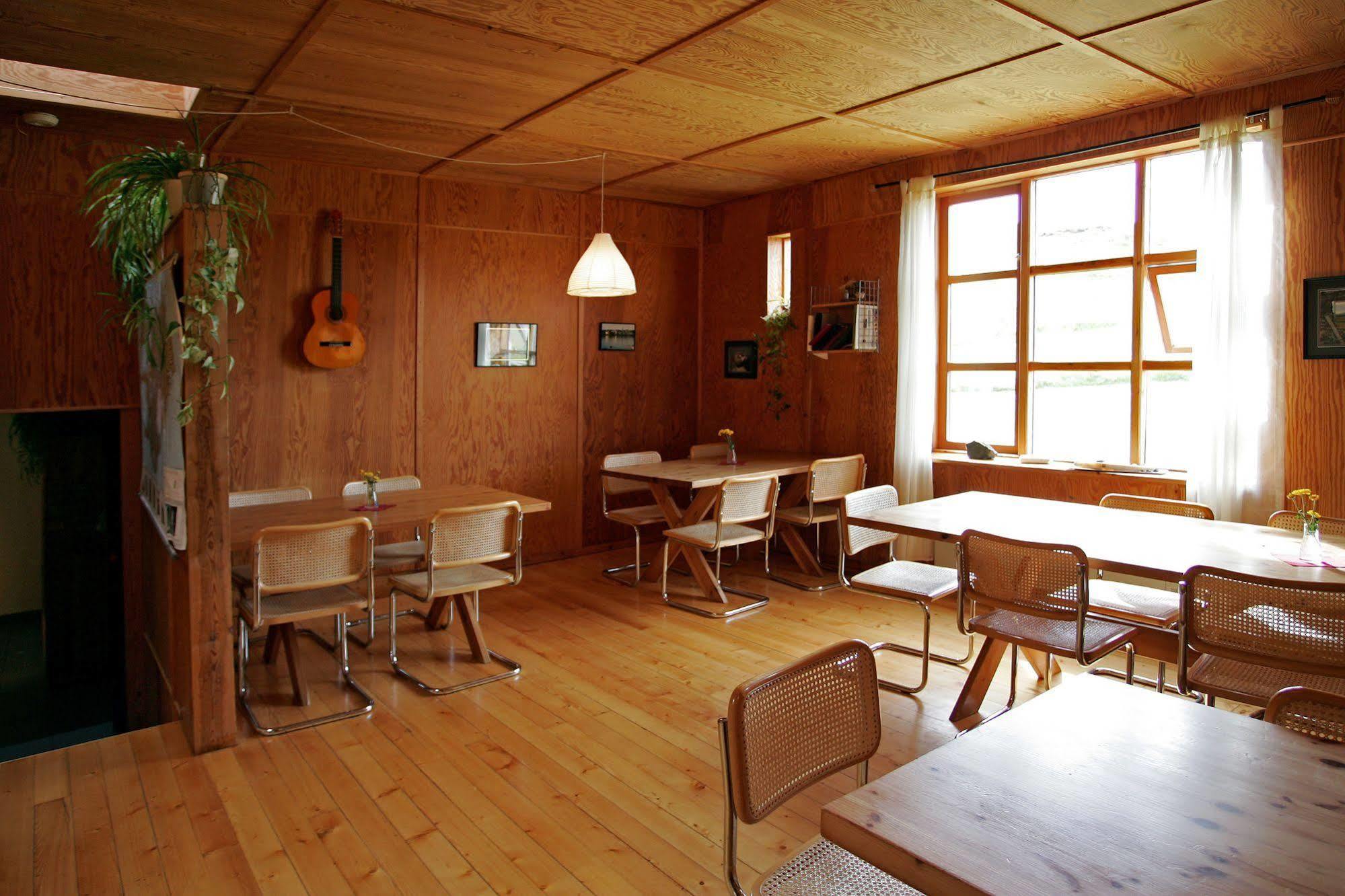 Brekkulaekur Guesthouse Hunathing Vestra Екстер'єр фото